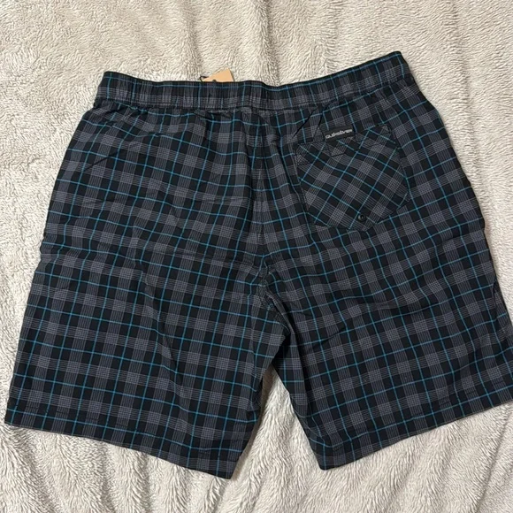 Quiksilver Men’s Shorts - Picture 6 of 7